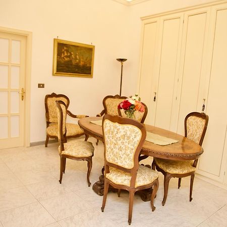 La Terrazza Di Dante Bed & Breakfast Napoli Dış mekan fotoğraf