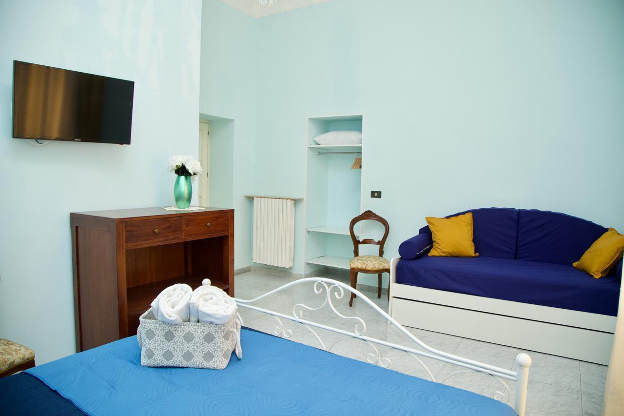 La Terrazza Di Dante Bed & Breakfast Napoli Dış mekan fotoğraf