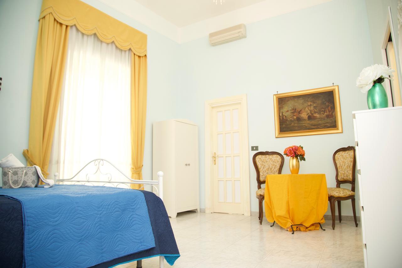 La Terrazza Di Dante Bed & Breakfast Napoli Dış mekan fotoğraf