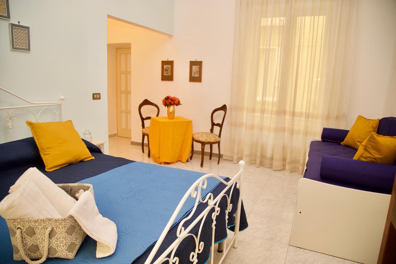 La Terrazza Di Dante Bed & Breakfast Napoli Dış mekan fotoğraf