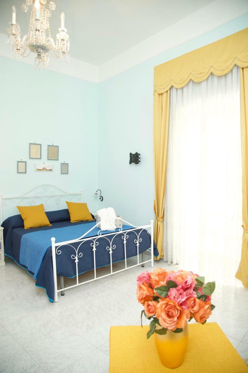 La Terrazza Di Dante Bed & Breakfast Napoli Dış mekan fotoğraf